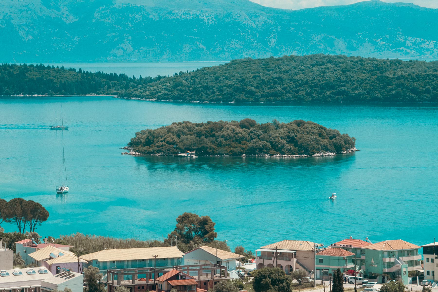 180 Villas Luxury Accommodation in Perigiali Nidri, Lefkada - Image 31
