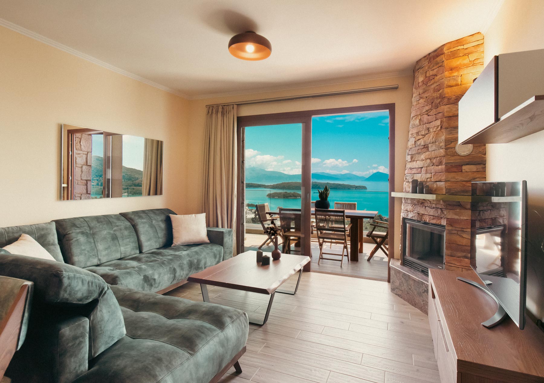 180 Villas Luxury Accommodation in Perigiali Nidri, Lefkada - Image 36