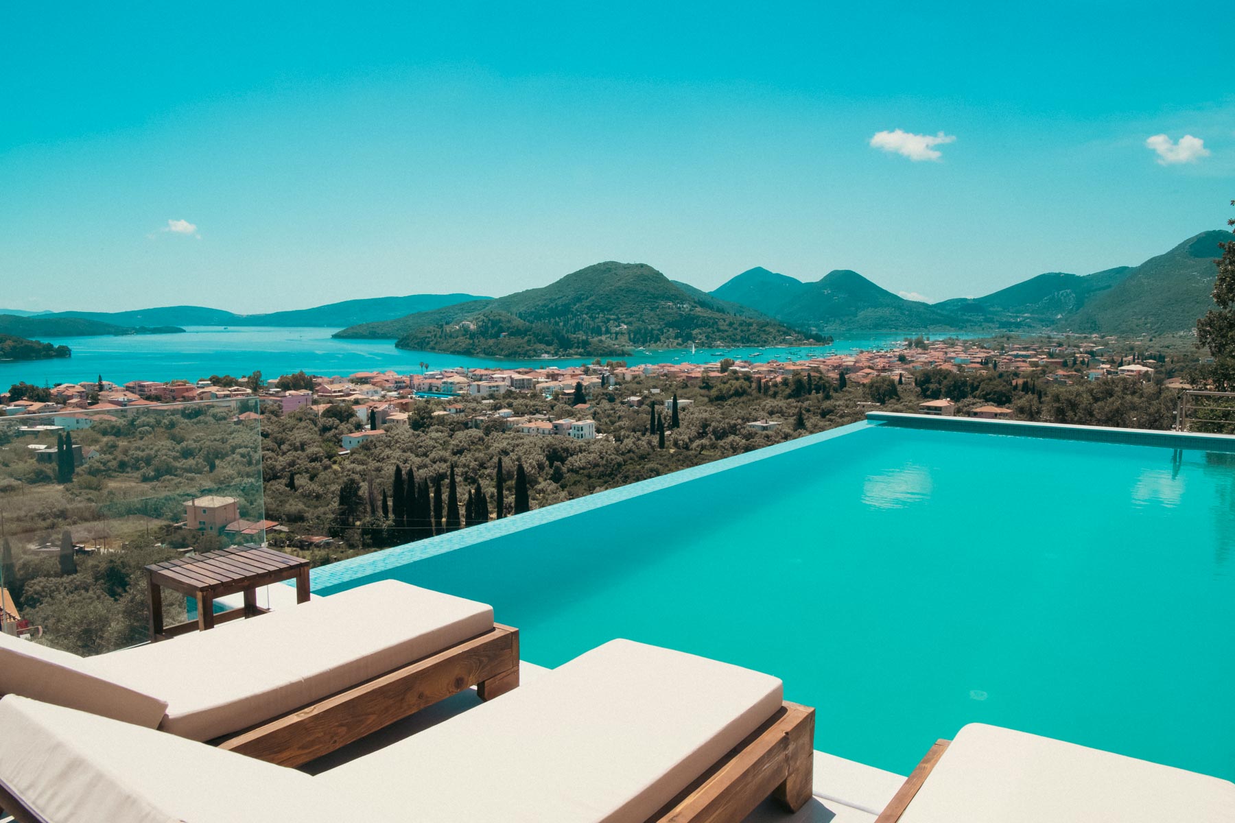 180 Villas Luxury Accommodation in Perigiali Nidri, Lefkada - Image 54